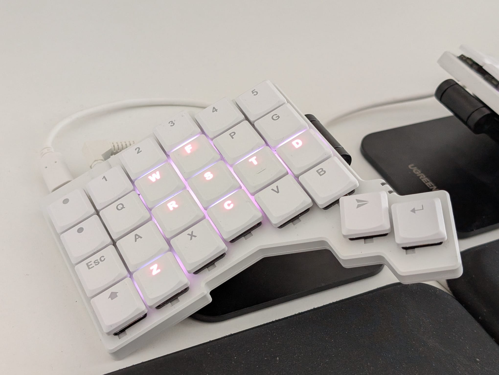 Leader command keys lighting up